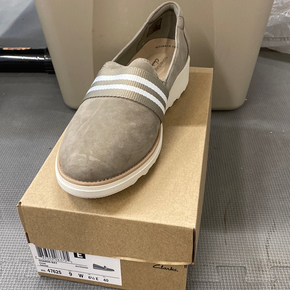 NIB Clark's Sharon Bay sage size 9W